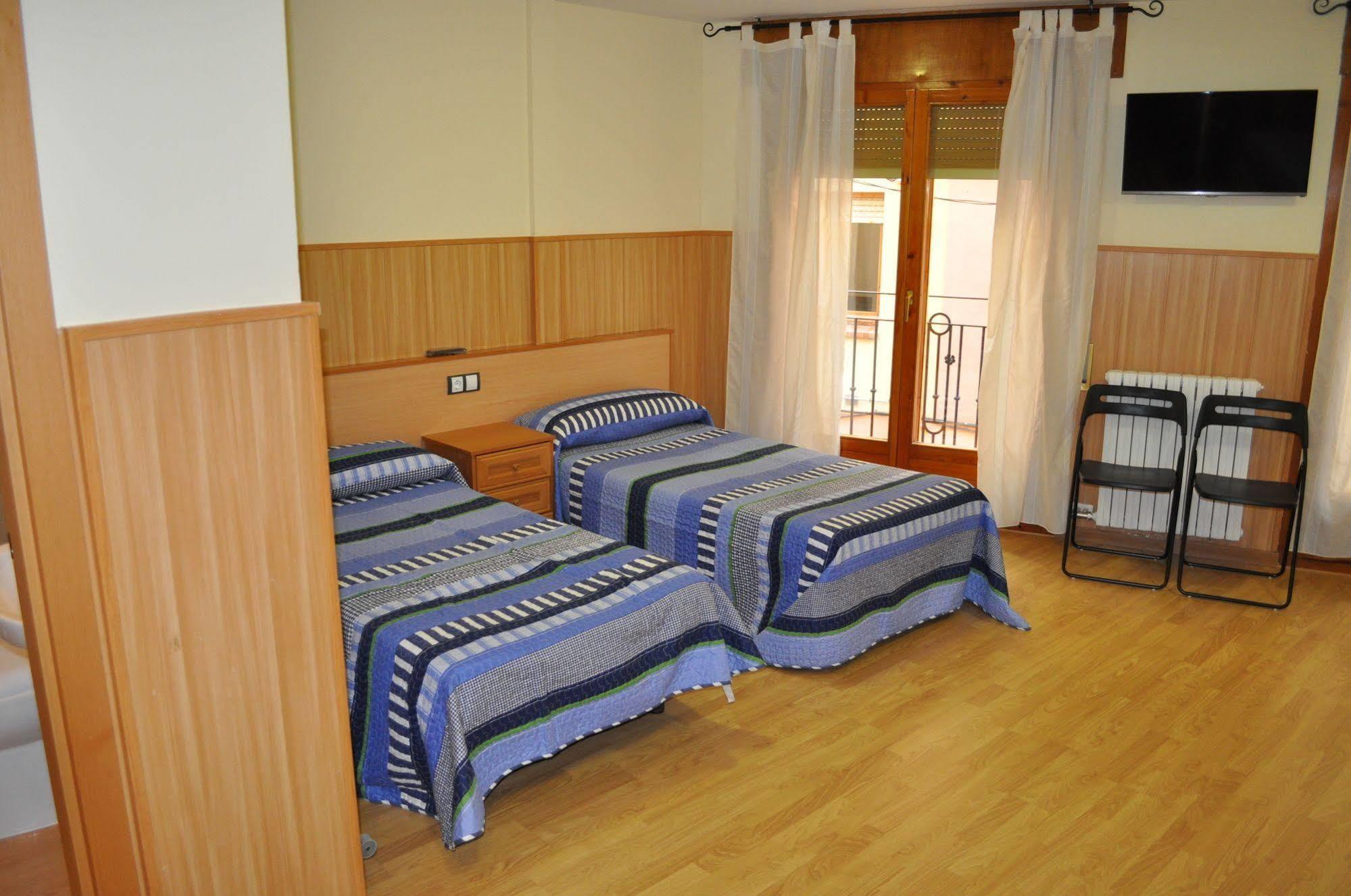 Hostal Alcazaba Теруэль Экстерьер фото